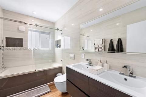 7940 Hawthorne Ave, Miami Beach FL - photo 23 of 32