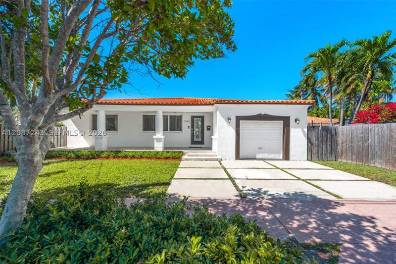 4 bedroom SingleFamilyResidence at 7940 Hawthorne Ave, Biscayne Point, Miami Beach — photo 4