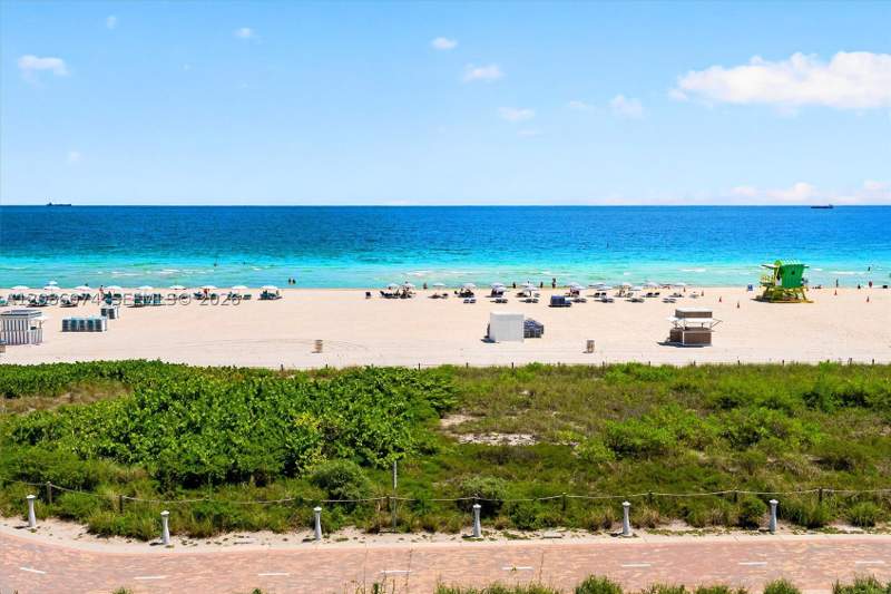 1 bedroom Condominium at 401 Ocean Dr 518, The Presidential Condo, Miami Beach — photo 2