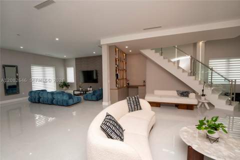 8340 NW 33 Terrace, Doral FL - photo 16 of 50