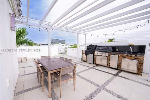 8340 NW 33 Terrace, Doral FL - photo 8 of 50