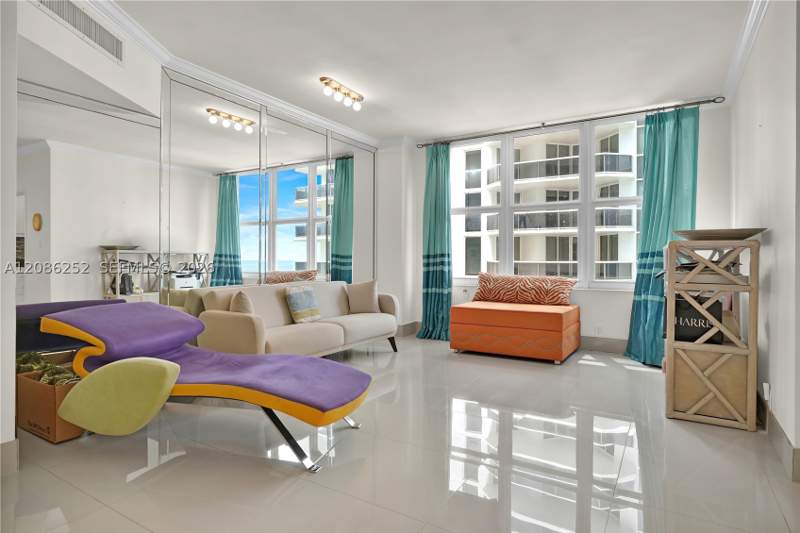 1 bedroom Condominium at 4747 Collins Ave 1008, Mimosa Condo, Miami Beach — photo 3