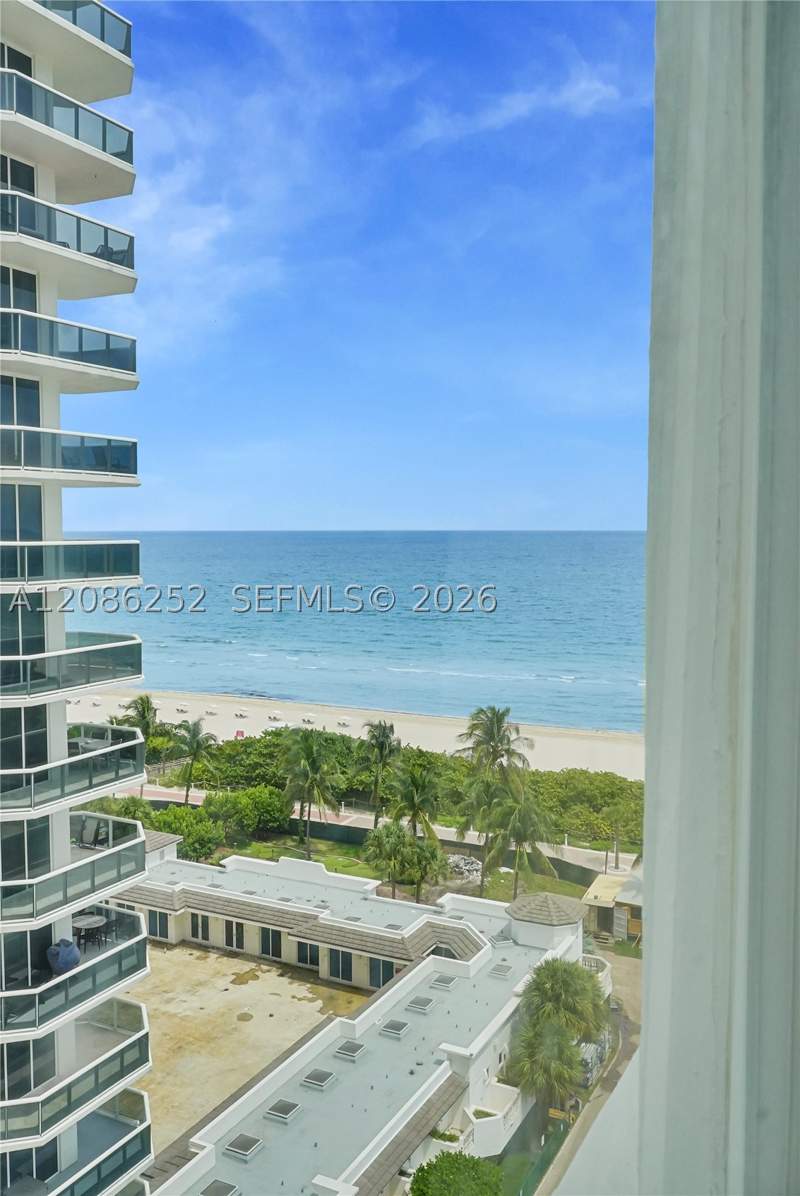 1 bedroom Condominium at 4747 Collins Ave 1008, Mimosa Condo, Miami Beach — photo 5