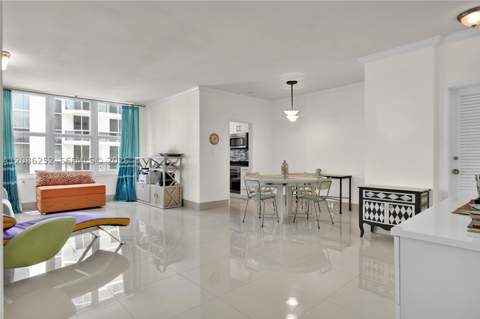 4747 Collins Ave 1008, Miami Beach FL - photo 7 of 31