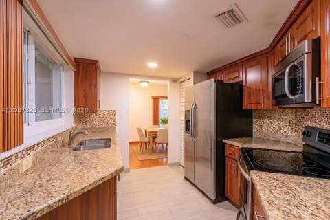 12415 NW 7th Street, Miami FL - photo 11 of 38