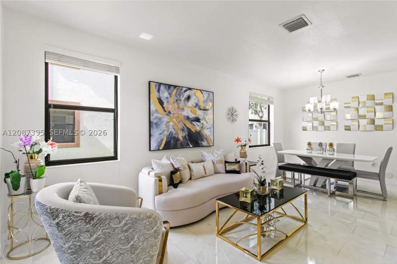 3 bedroom Townhouse at 9358 W 33rd Way, Bonterra, Hialeah — photo 3