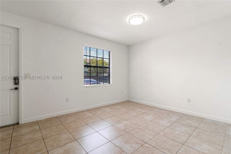 2 bedroom Townhouse at 3217 SE 4th St 3217, Martinique At Oasis Repla, Homestead — photo 3