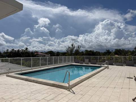 2829 Indian Creek Dr 804, Miami Beach FL - photo 16 of 22