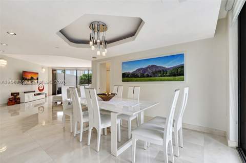 4000 Island Blvd 402, Aventura FL - photo 10 of 61