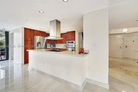 4000 Island Blvd 402, Aventura FL - photo 12 of 61