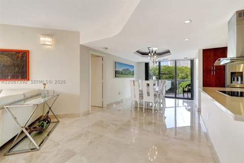 4000 Island Blvd 402, Aventura FL - photo 7 of 61