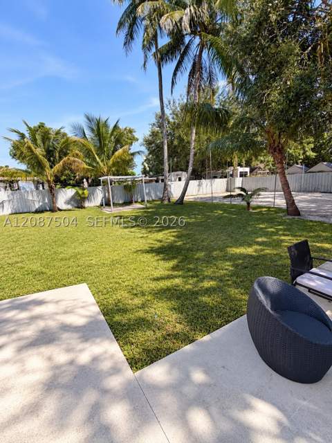 1418 NW 101st St, Miami FL - photo 12 of 52