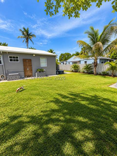 1418 NW 101st St, Miami FL - photo 9 of 52