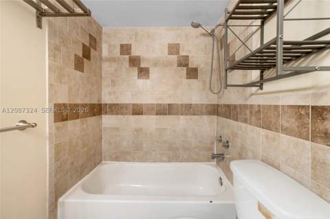 1401 NE 191st St D107, Miami FL - photo 6 of 24