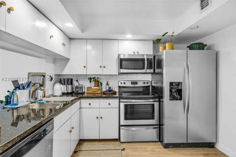 555 NE 15th St Ph-D, Miami FL - photo 6 of 20