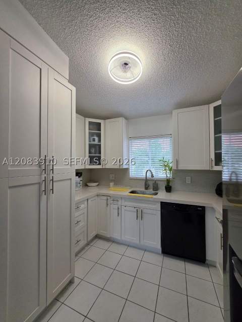 10101 W Okeechobee Rd 10-202, Hialeah Gardens FL - photo 8 of 15