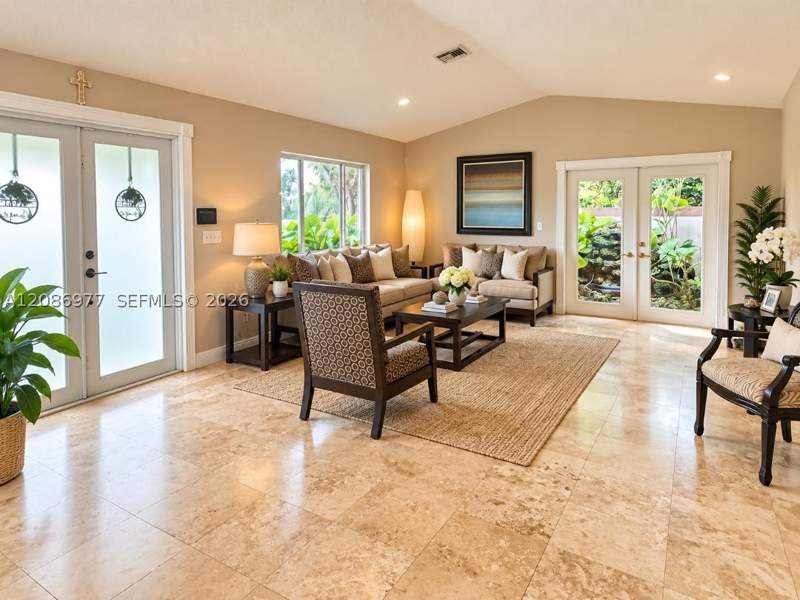 4 bedroom SingleFamilyResidence at 14760 SW 156th St, Kings Grant East, Miami — photo 2