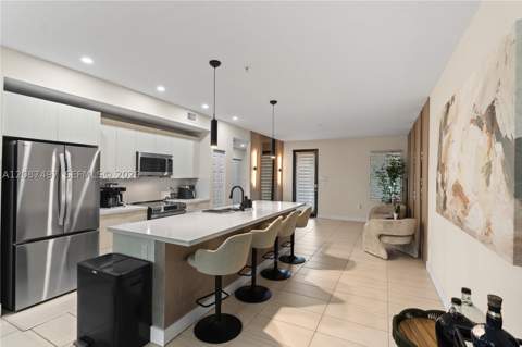7865 NW 104th Ave 4, Doral FL - photo 9 of 43