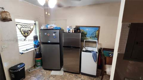 2834 NW 11th Ave, Miami FL - photo 7 of 14