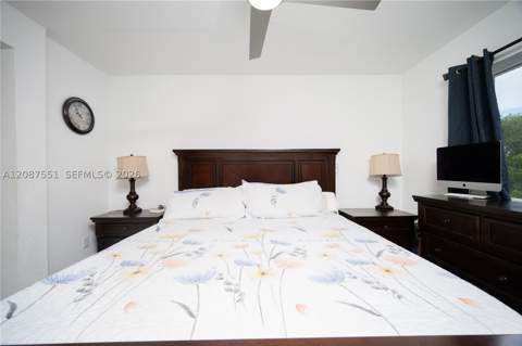 20828 NW 9 Path, Miami Gardens FL - photo 11 of 40
