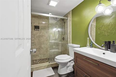 11116 SW 70th Ter, Miami FL - photo 10 of 24