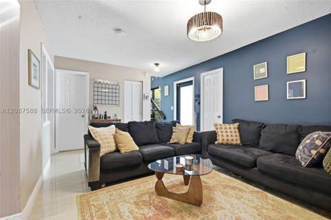 11116 SW 70th Ter, Miami FL - photo 6 of 24