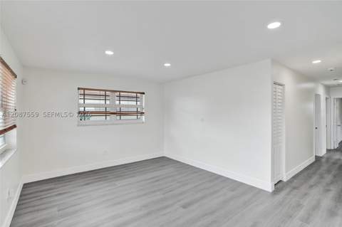 1341 NW 75th St, Miami FL - photo 13 of 33