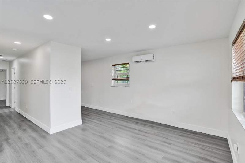 3 bedroom SingleFamilyResidence at 1341 NW 75th St, Little River Gardens, Miami — photo 5