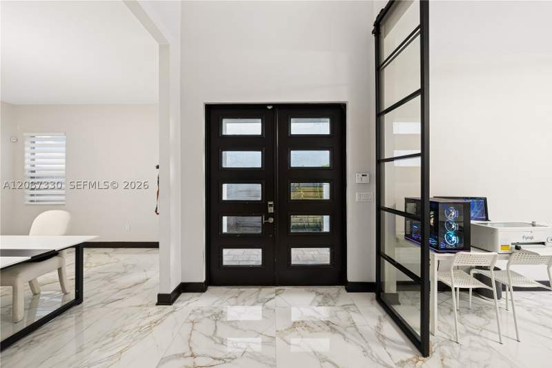 5 bedroom SingleFamilyResidence at 16025 SW 136th Ter, Crestview West, Miami — photo 5