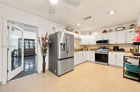 1299 NW 120th St, North Miami FL - photo 9 of 34