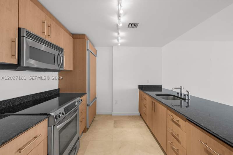 2 bedroom Condominium at 10275 Collins Ave 1511, Harbour House, Bal Harbour — photo 5
