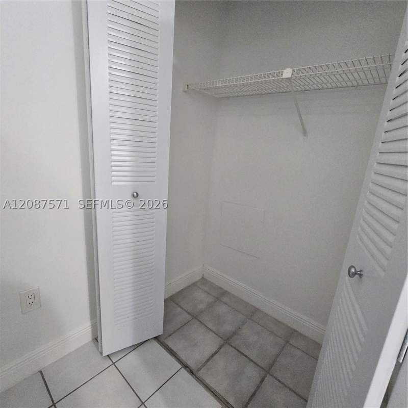 1 bedroom Condominium at 8600 SW 212th St 308, Le Club At Old Cutler Con, Cutler Bay — photo 5