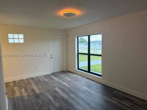 14810 Lincoln Dr, Homestead FL - photo 8 of 15