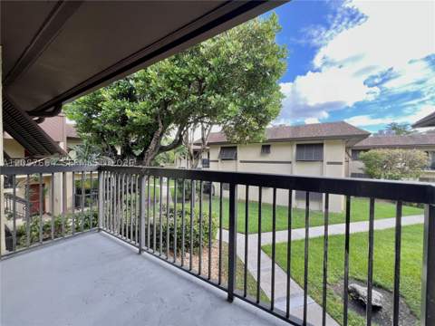 7905 SW 86th St 623, Miami FL - photo 12 of 17