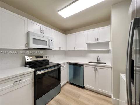 7905 SW 86th St 623, Miami FL - photo 6 of 17