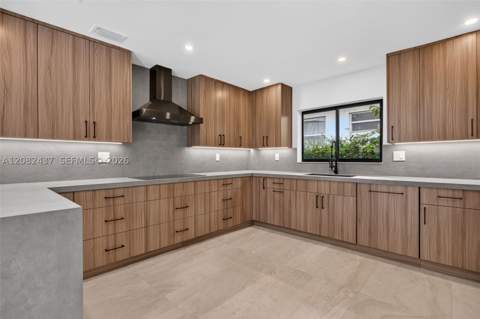 1215 NE 110th St, Miami FL - photo 12 of 40