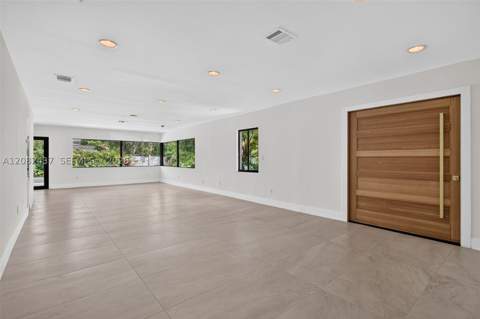 1215 NE 110th St, Miami FL - photo 6 of 40
