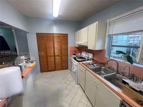 3430 SW 89th Ave, Miami FL - photo 15 of 38