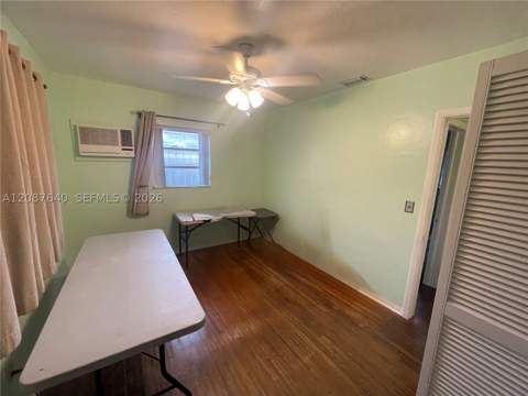 3430 SW 89th Ave, Miami FL - photo 6 of 38
