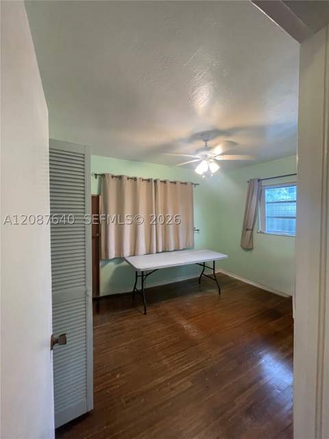 3430 SW 89th Ave, Miami FL - photo 9 of 38