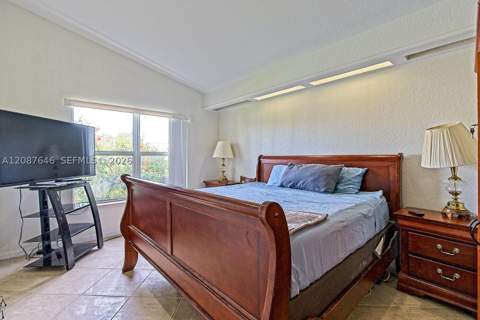 1520 SE 17th Ave, Homestead FL - photo 11 of 29