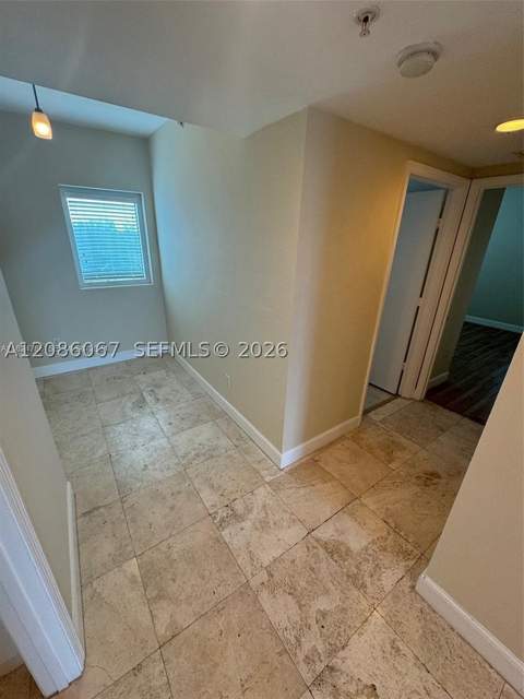 15051 Royal Oaks Ln 701, North Miami FL - photo 12 of 36