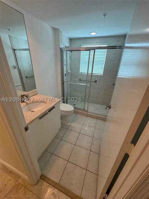 15051 Royal Oaks Ln 701, North Miami FL - photo 15 of 36