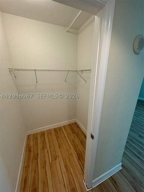 15051 Royal Oaks Ln 701, North Miami FL - photo 17 of 36