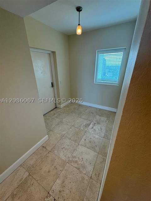 15051 Royal Oaks Ln 701, North Miami FL - photo 19 of 36