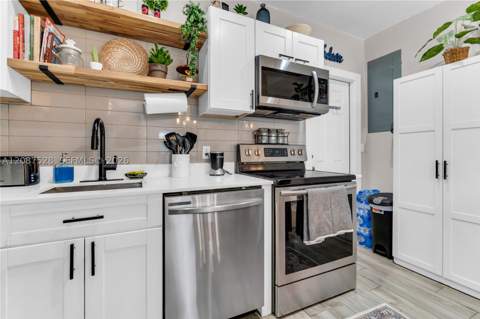 11831 NW 5th Ave, Miami FL - photo 8 of 44