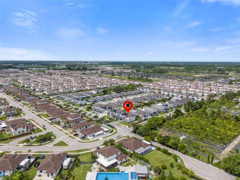22610 SW 129th Ave, Miami FL - photo 6 of 37