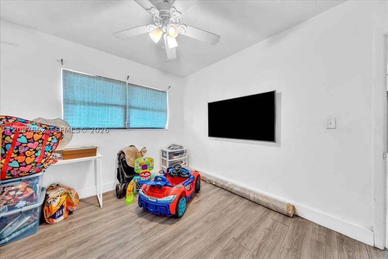 3 bedroom SingleFamilyResidence at 1745 NW 189th Ter, Palmland Estates 1st Addn, Miami Gardens — photo 5