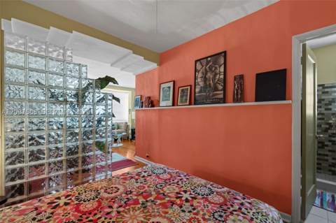 1525 Meridian Ave 202, Miami Beach FL - photo 14 of 24