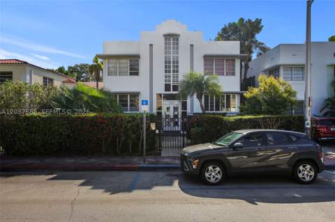 1525 Meridian Ave 202, Miami Beach FL - photo 19 of 24
